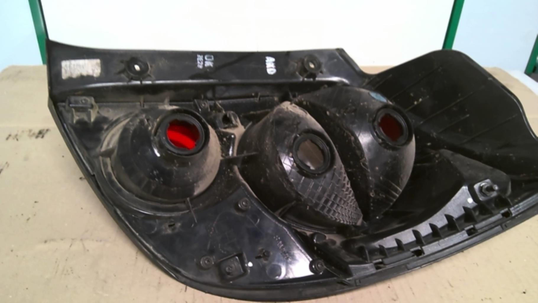 Fanale posteriore principale sinistro (luci) CHEVROLET AVEO 2 Diésel - 1