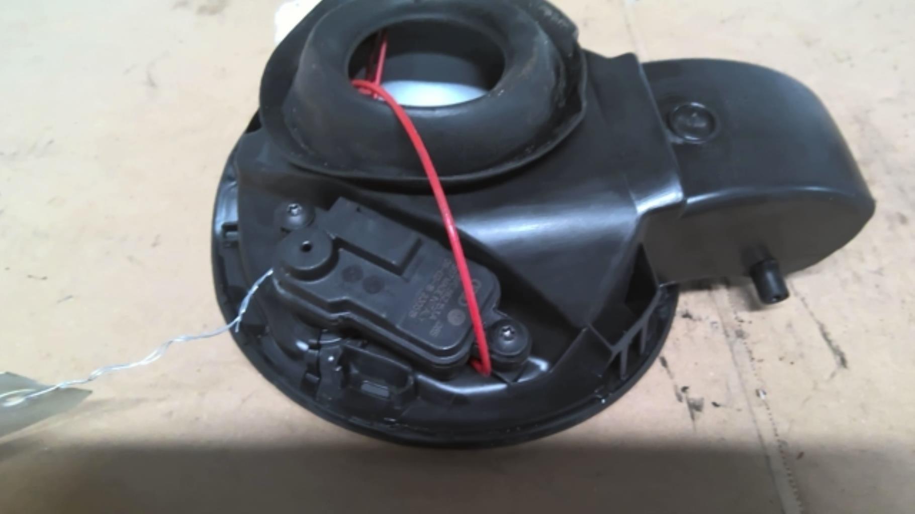 Trappe d'essence AUDI A1 1  - 1