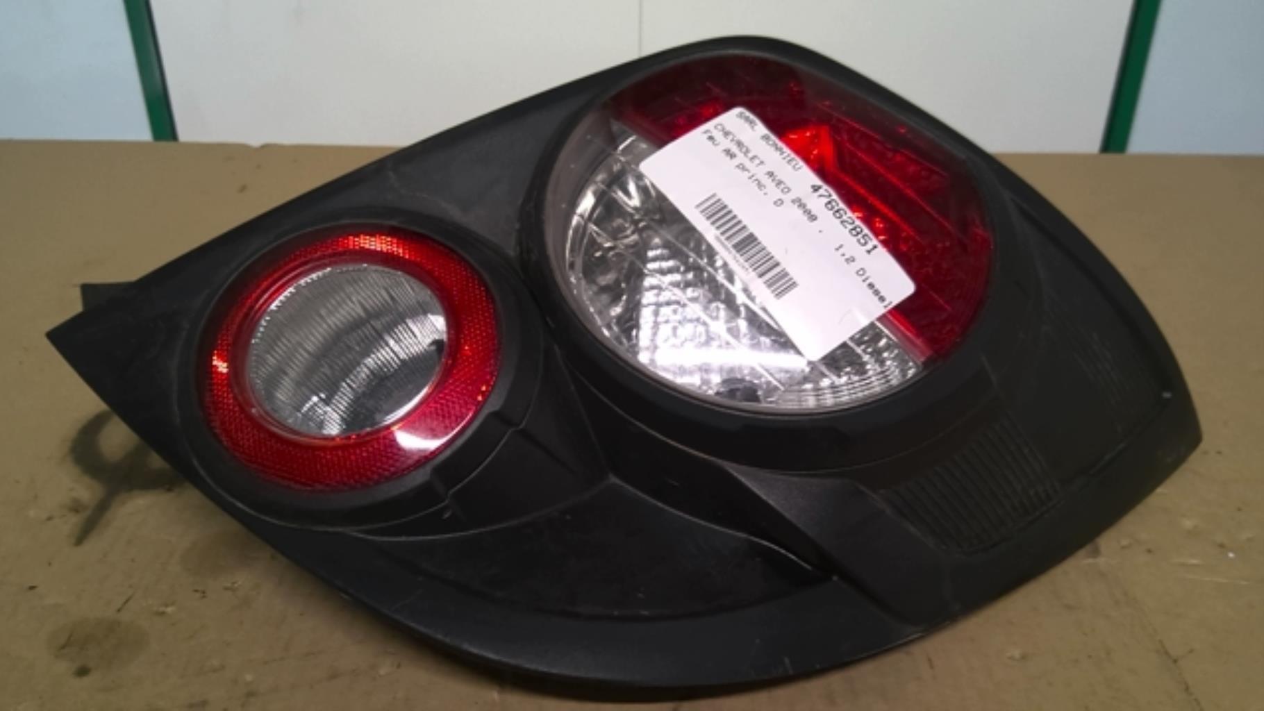 Fanale posteriore principale destro (luci) CHEVROLET AVEO 2 Diésel - 1