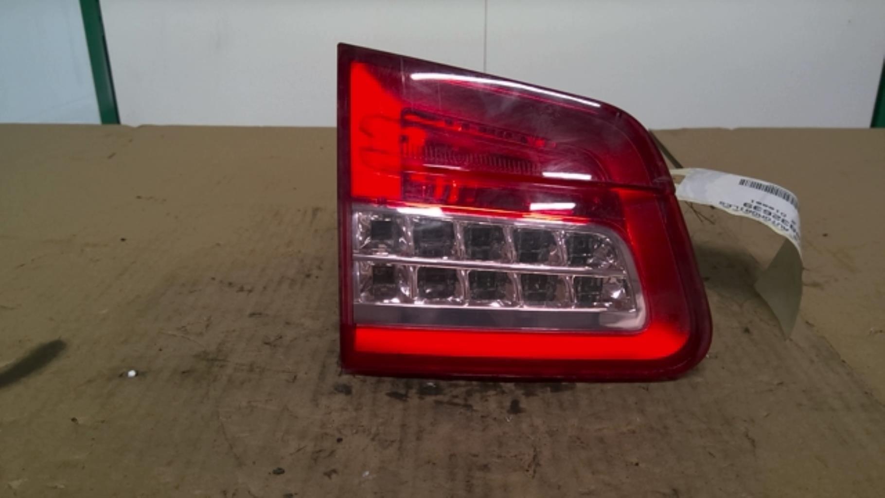 Feu arriere secondaire gauche (feux) CITROEN C5 2 Diesel - 1
