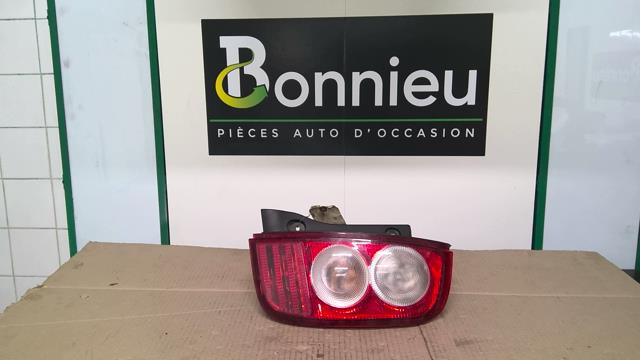 Fanale posteriore principale destro (luci) NISSAN MICRA 3 PHASE 1 Gasolina - 1