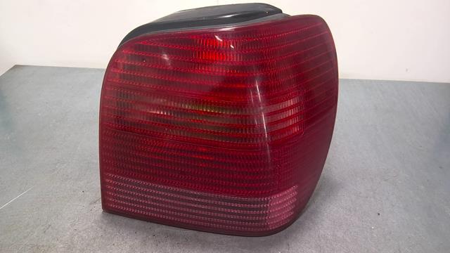 Fanale posteriore principale destro (luci) VOLKSWAGEN POLO 3 PHASE 2 Gasolina - 1