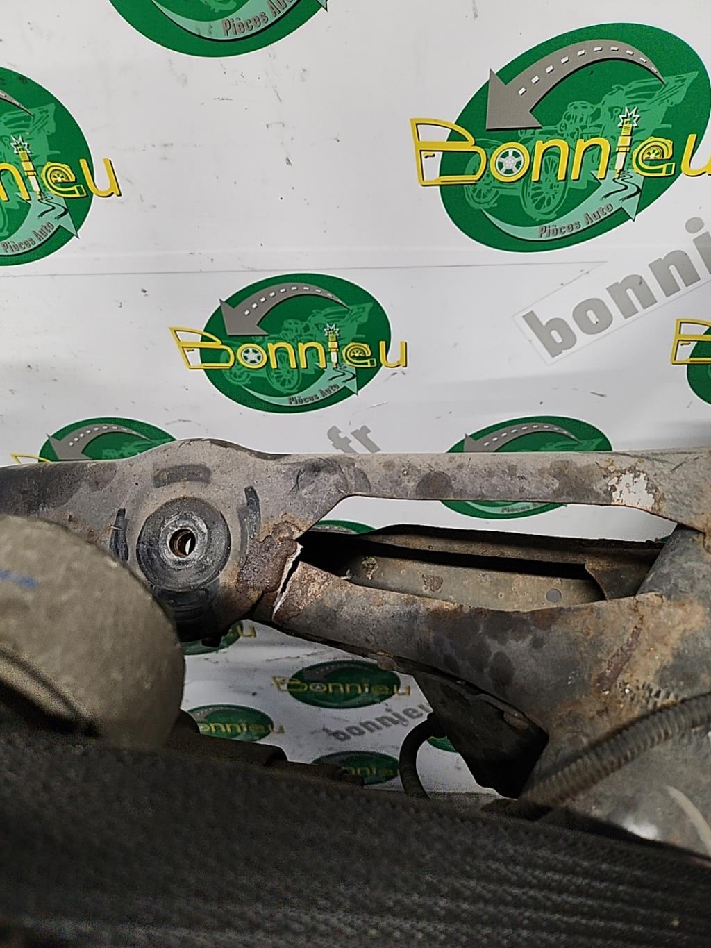 Pont (propulsion) VOLKSWAGEN GOLF 6 Essence - 1