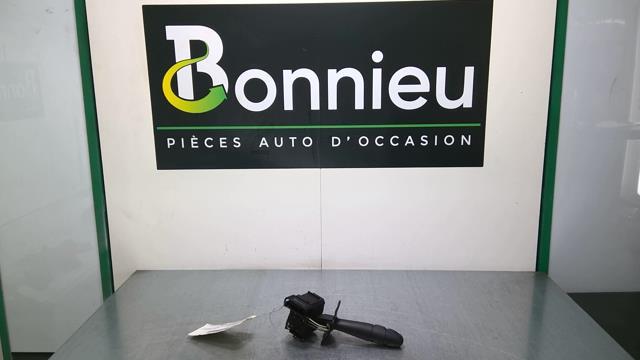 Commodo phare RENAULT CLIO 2 PHASE 2 Diesel - 1