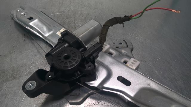 Motore alzacristalli posteriore destro NISSAN QASHQAI 2 PHASE 1 Diésel - 1