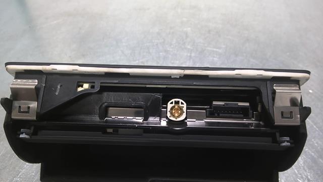 Ecran GPS AUDI A1 1 PHASE 1 Essence - 1