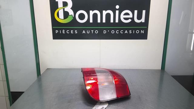 Fanale posteriore principale destro (luci) RENAULT SCENIC 1 PHASE 2 Gasolina - 1