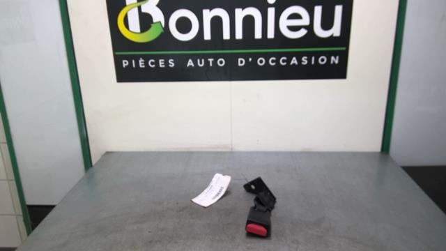 Aggancio cintura sicurezza posteriore sinistro PEUGEOT 208 1 PHASE 2 Diésel - 1