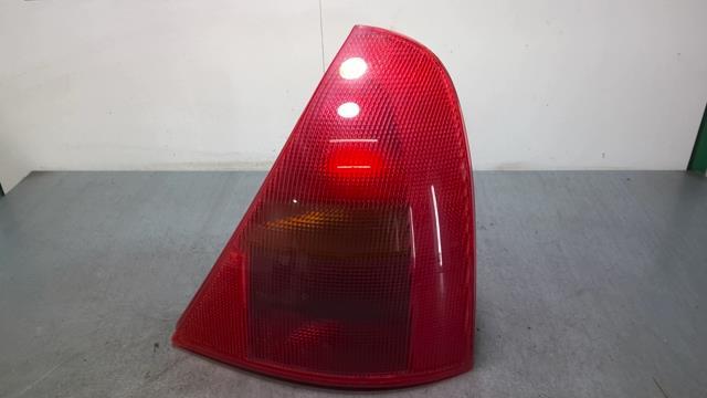 Fanale posteriore principale destro (luci) RENAULT CLIO 2 PHASE 1 Gasolina - 1