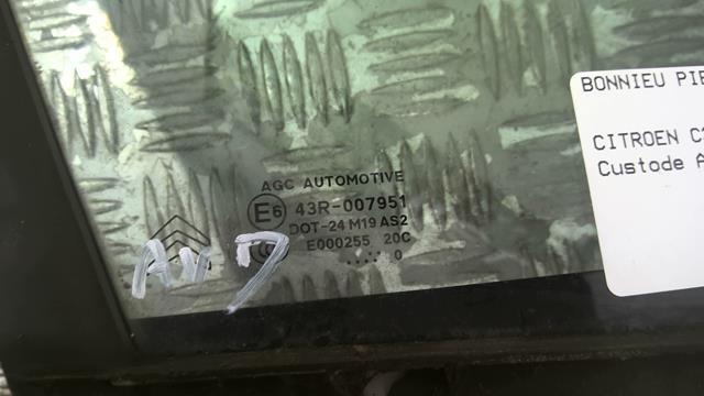 Custode avant droit CITROEN C3 2 PHASE 1 Diesel - 1