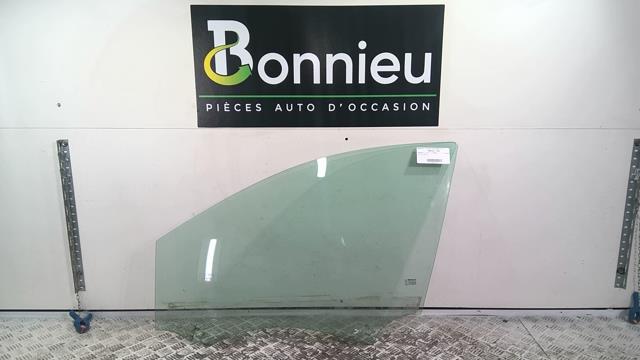 Vitre avant gauche RENAULT CLIO 3 PHASE 2 Essence - 1