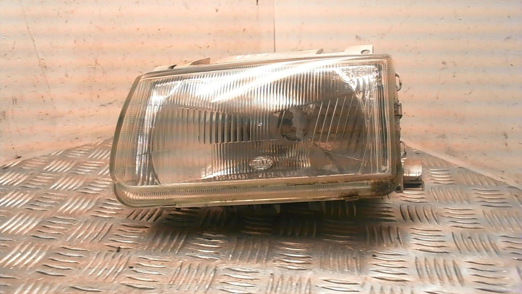 Gruppo ottico anteriore principale sinistro (luci)(faro) VOLKSWAGEN POLO 3 PHASE 1 Diésel - 1