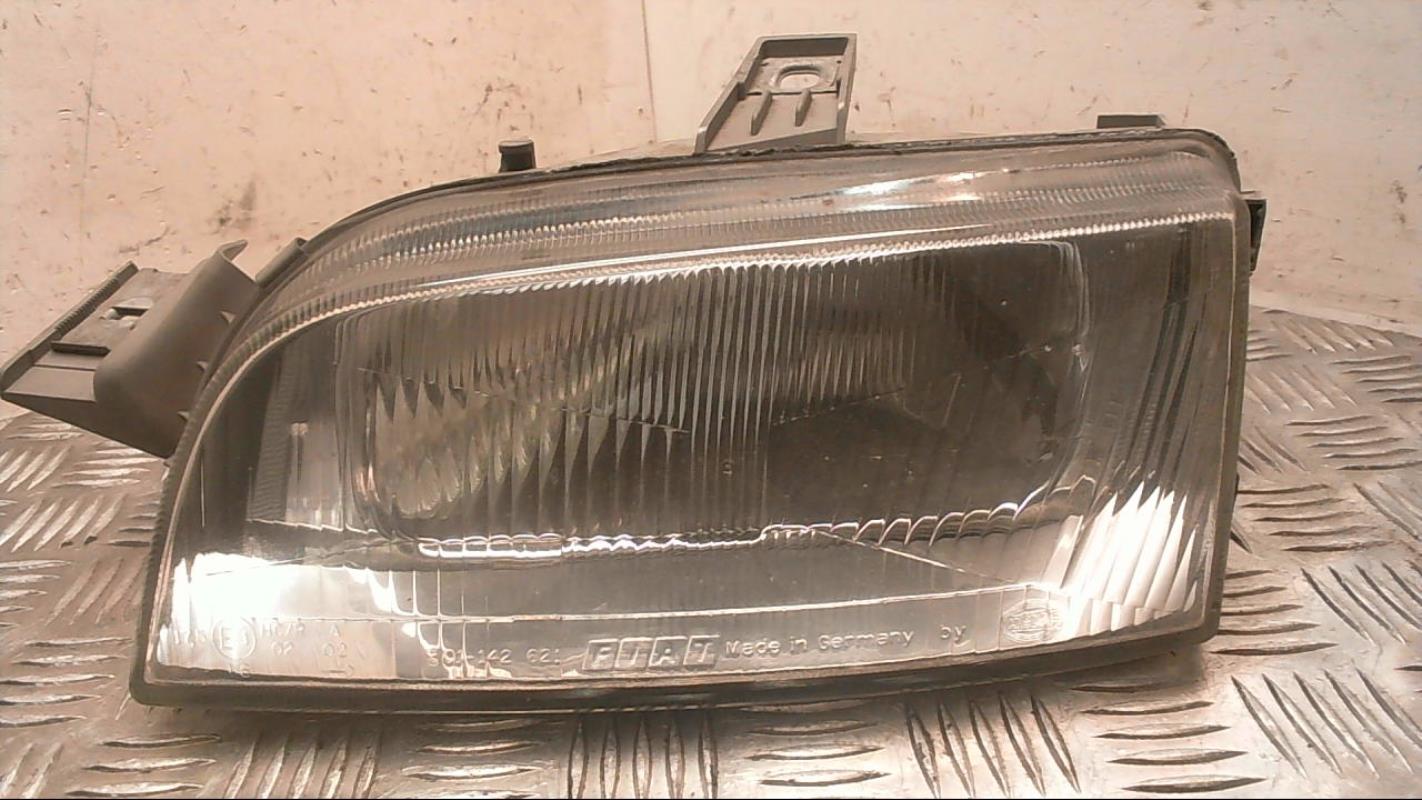 Gruppo ottico anteriore principale sinistro (luci)(faro) FIAT PUNTO 1  - 1