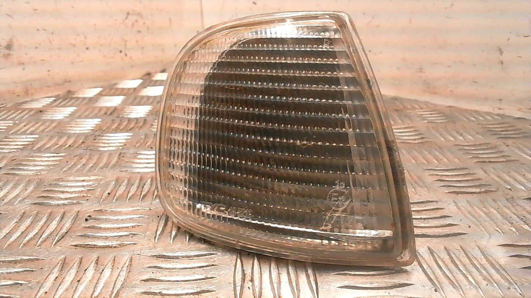 Gruppo ottico anteriore secondario destro (luci)(freccia) SEAT IBIZA 1 PHASE 1  - 1