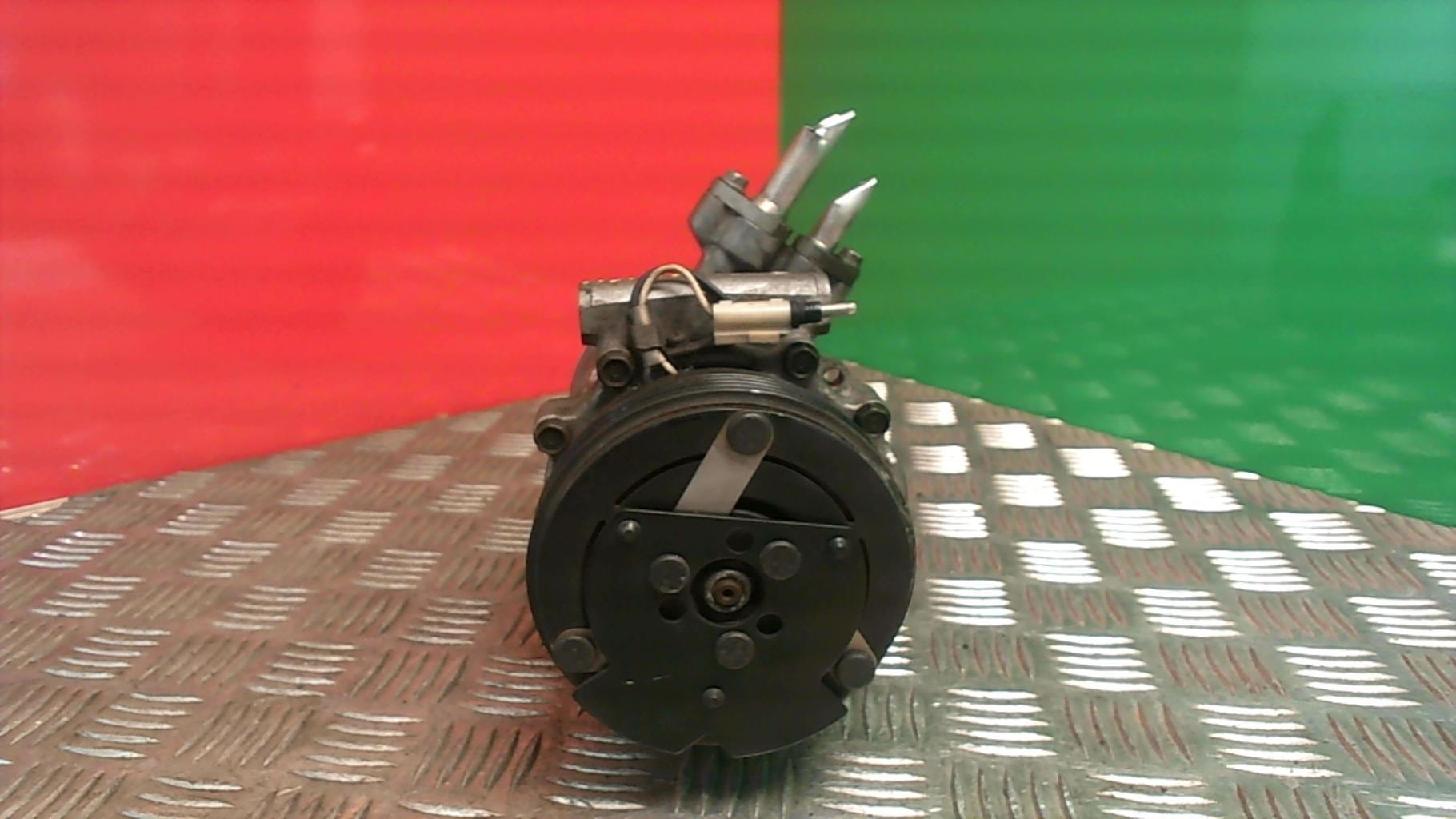 Compresseur clim RENAULT CLIO 2 PHASE 2 Essence - 1