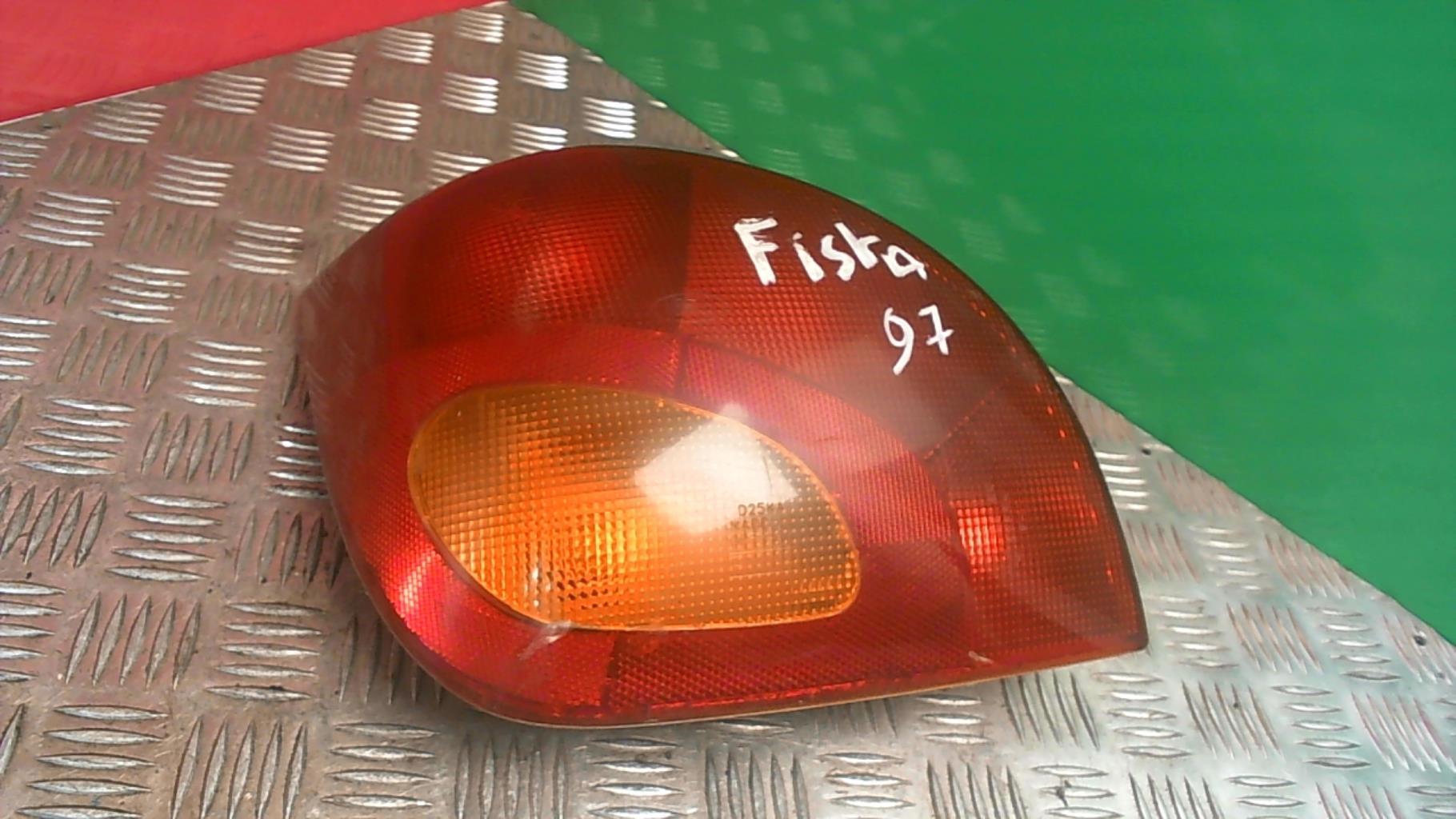 Fanale posteriore principale sinistro (luci) FORD FIESTA 4 PHASE 1  - 1