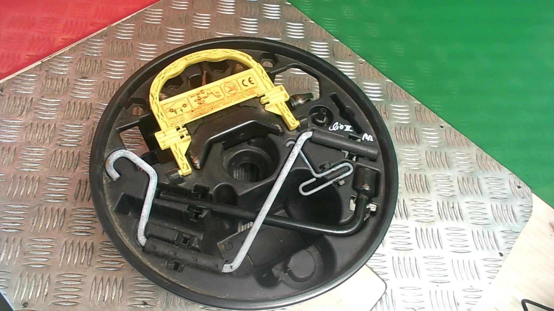 Cric (Ensemble depannage) RENAULT CLIO 2 PHASE 2  - 1