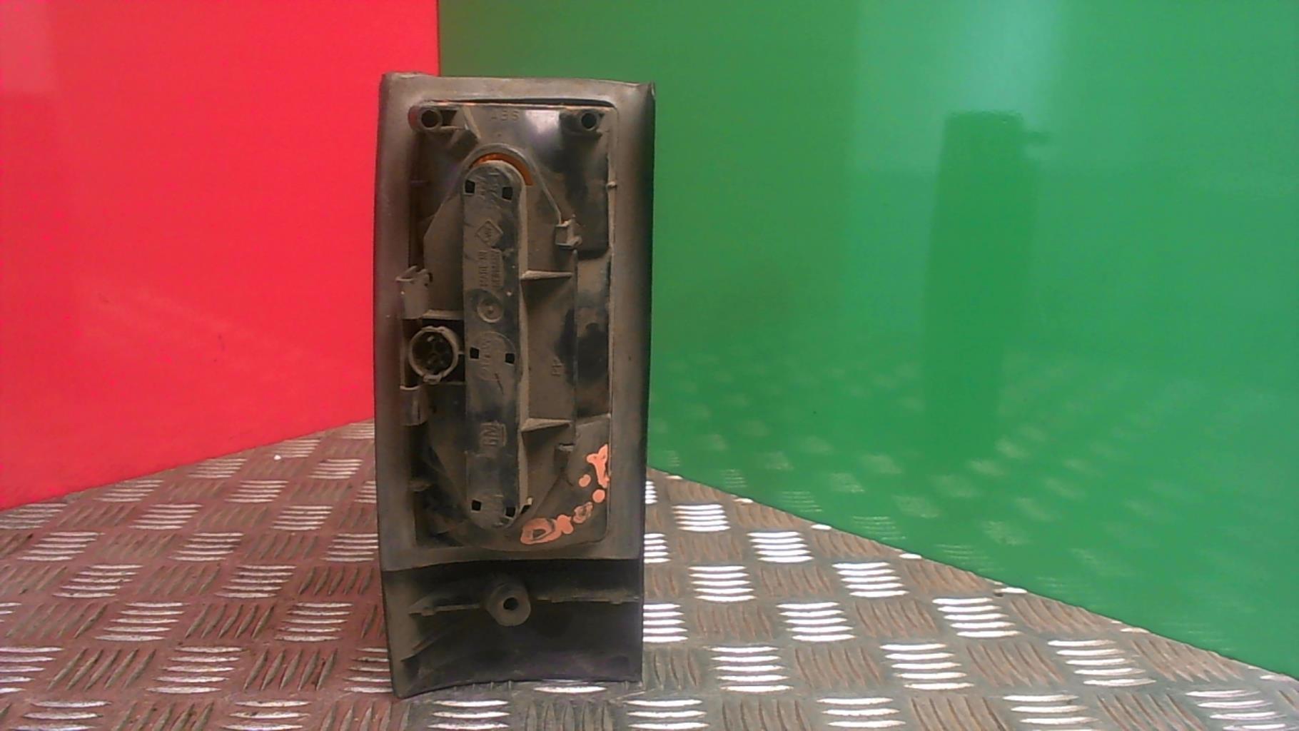 Fanale posteriore principale destro (luci) OPEL KADETT D  - 1