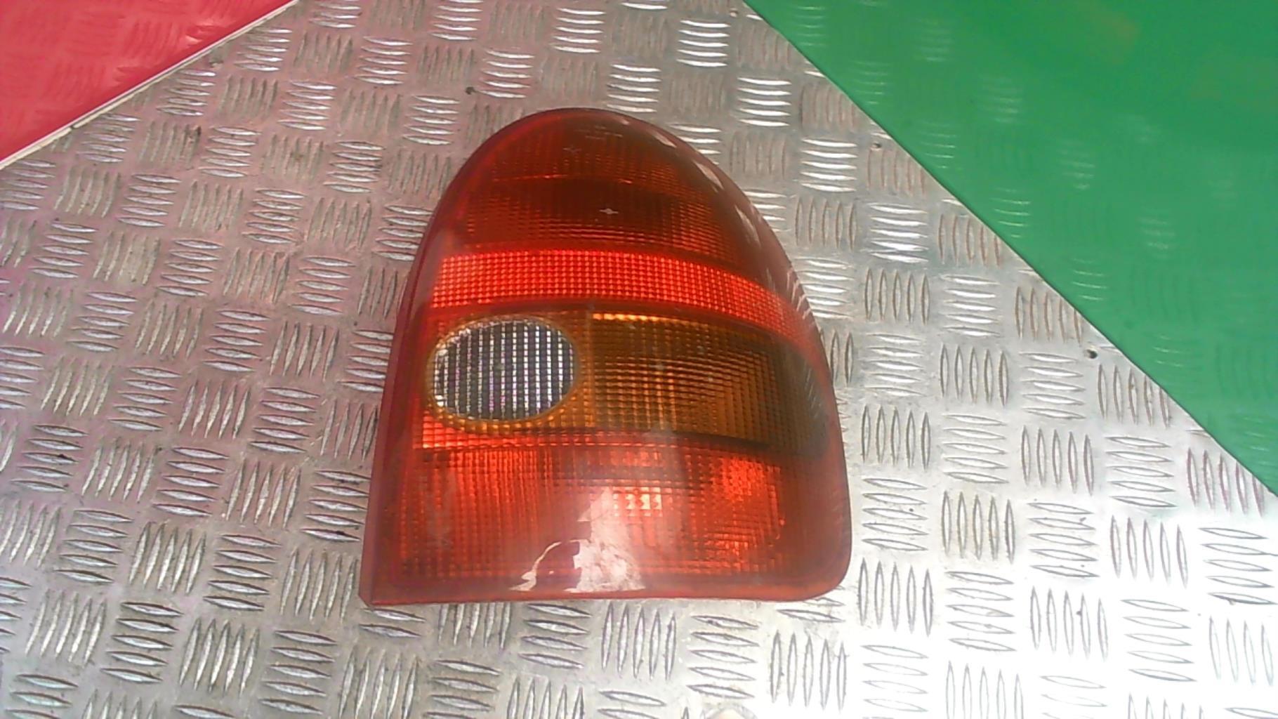 Fanale posteriore principale destro (luci) OPEL CORSA B PHASE 2 Gasolina - 1