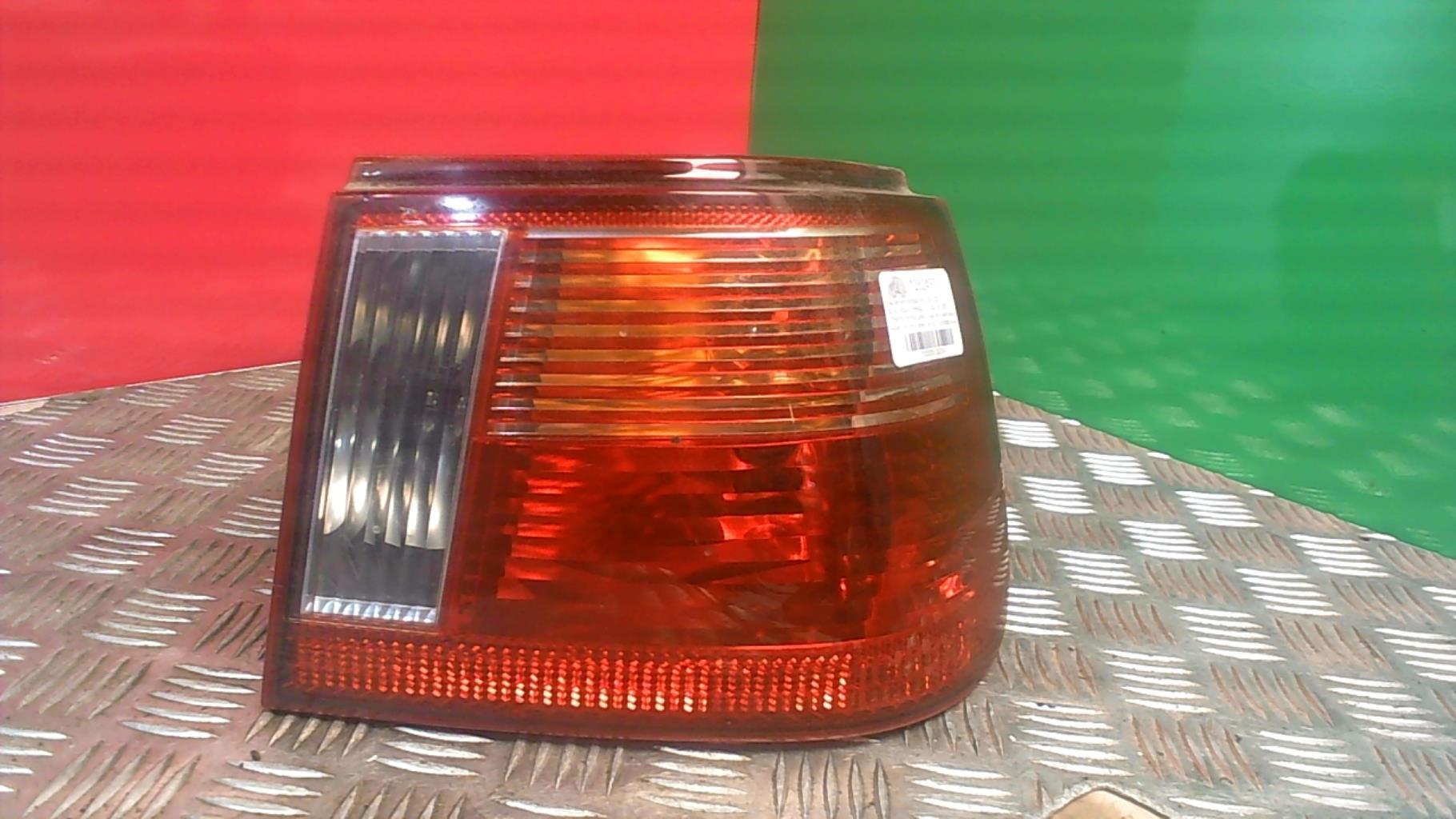 Fanale posteriore principale destro (luci) SEAT IBIZA 2 PHASE 3 Diésel - 1