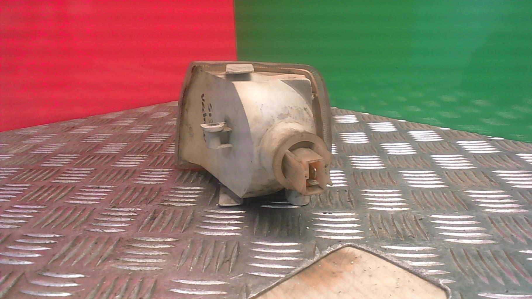 Gruppo ottico anteriore secondario destro (luci)(freccia) OPEL VECTRA A PHASE 2 Gasolina - 1