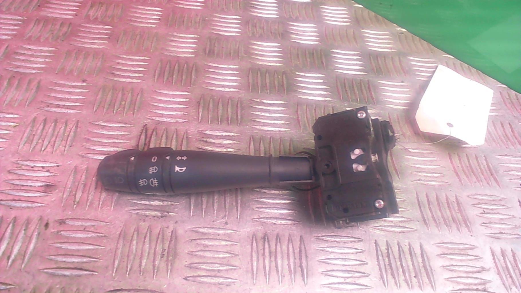 Commodo phare RENAULT CLIO 2 PHASE 1 Diesel - 1