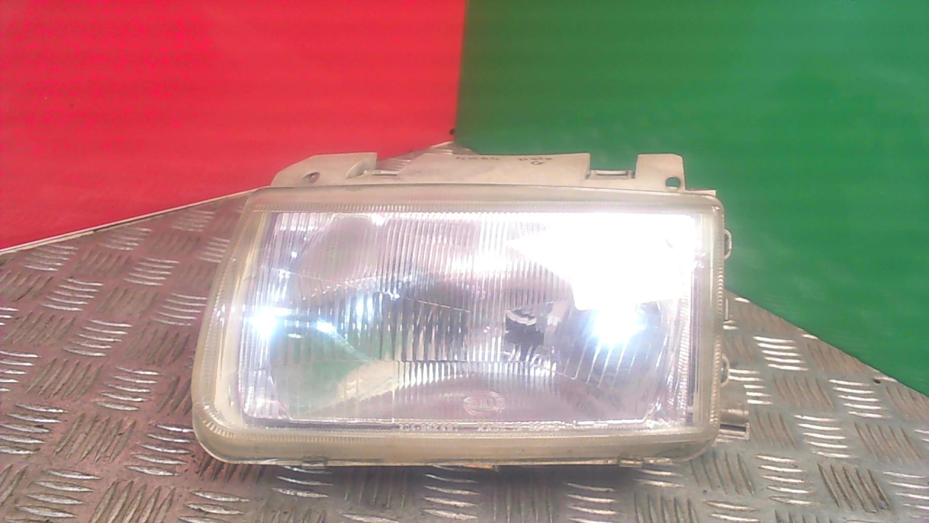 Gruppo ottico anteriore principale sinistro (luci)(faro) VOLKSWAGEN POLO 3 PHASE 1 Diésel - 1