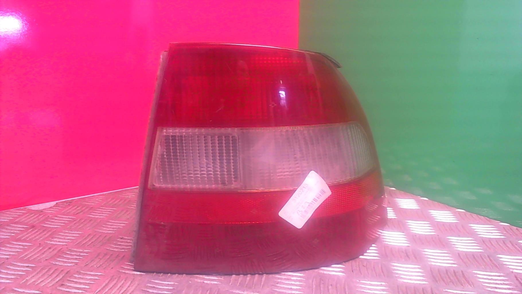 Fanale posteriore principale destro (luci) OPEL VECTRA B PHASE 1 Diésel - 1