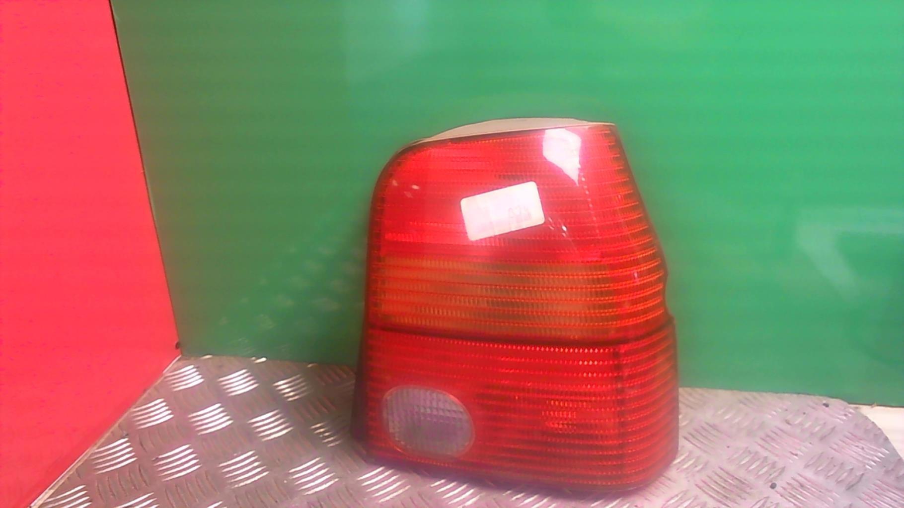 Fanale posteriore principale destro (luci) VOLKSWAGEN LUPO Diésel - 1
