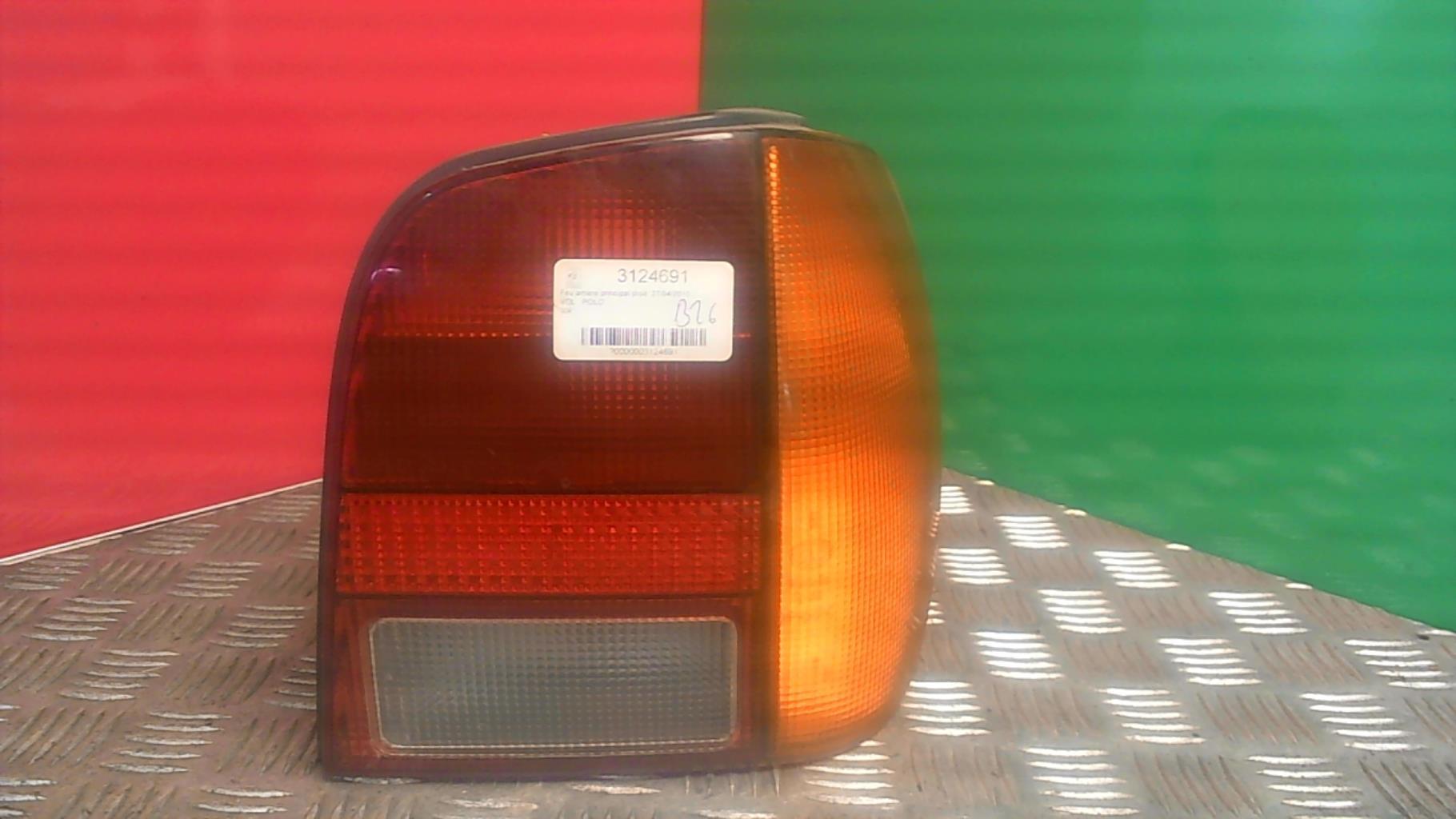 Fanale posteriore principale destro (luci) VOLKSWAGEN POLO 3 PHASE 1  - 1