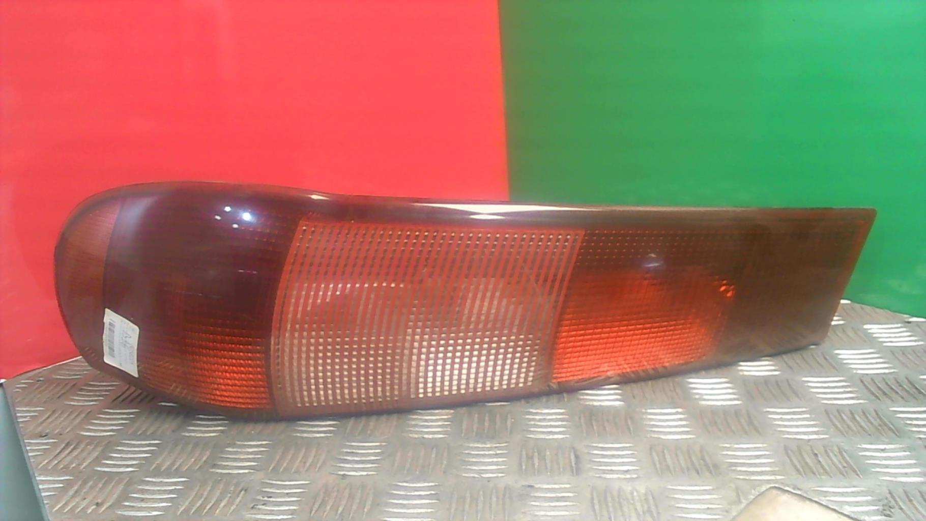 Fanale posteriore principale sinistro (luci) FIAT PUNTO 1  - 1