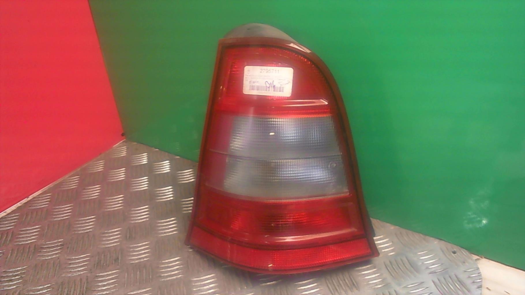 Fanale posteriore principale sinistro (luci) MERCEDES CLASSE A 168 PHASE 1 Gasolina - 1