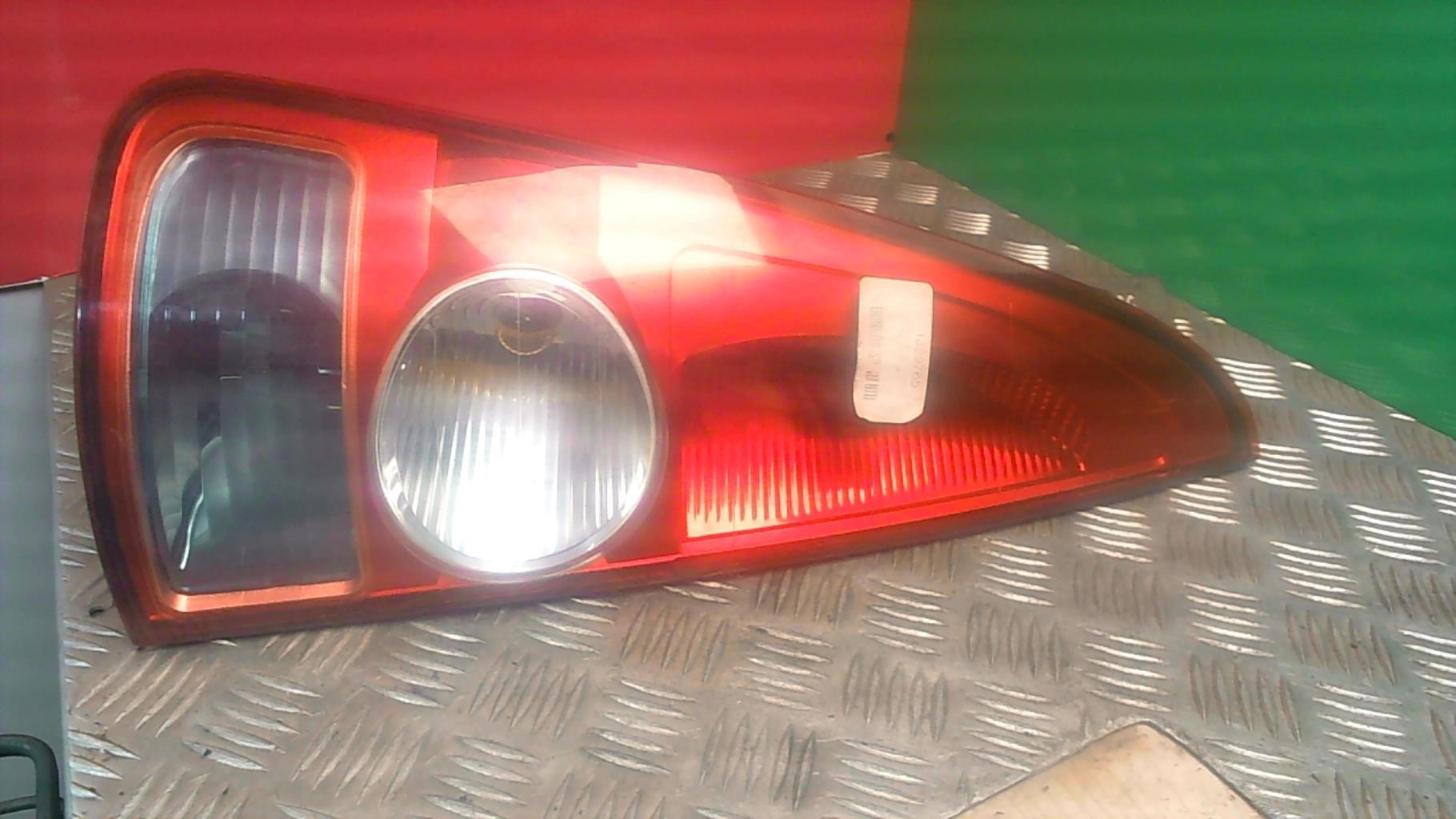 Fanale posteriore principale sinistro (luci) RENAULT ESPACE 4 PHASE 1 Diésel - 1