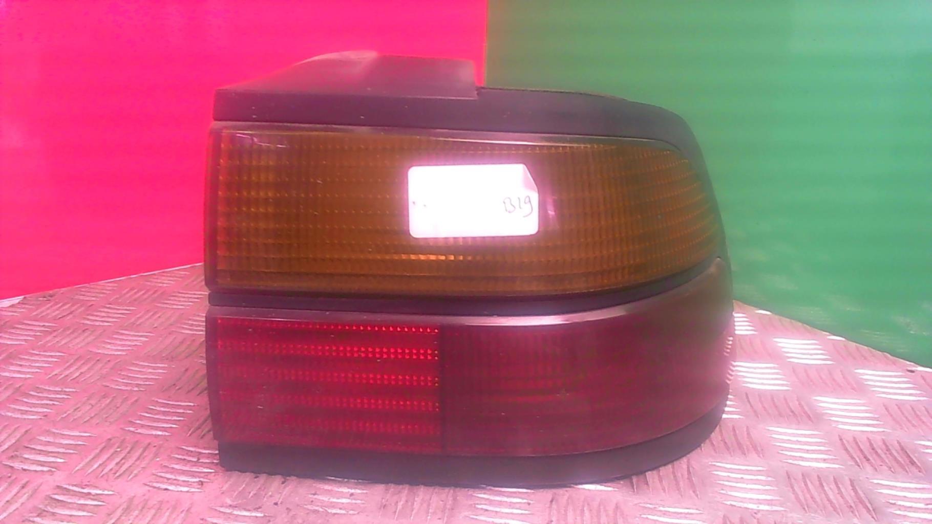 Fanale posteriore principale destro (luci) ROVER 800 2 Diésel - 1