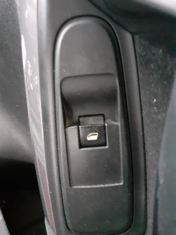 Interruttore lavacristalli anteriore destro CITROEN C4 PICASSO 1 Diésel - 1