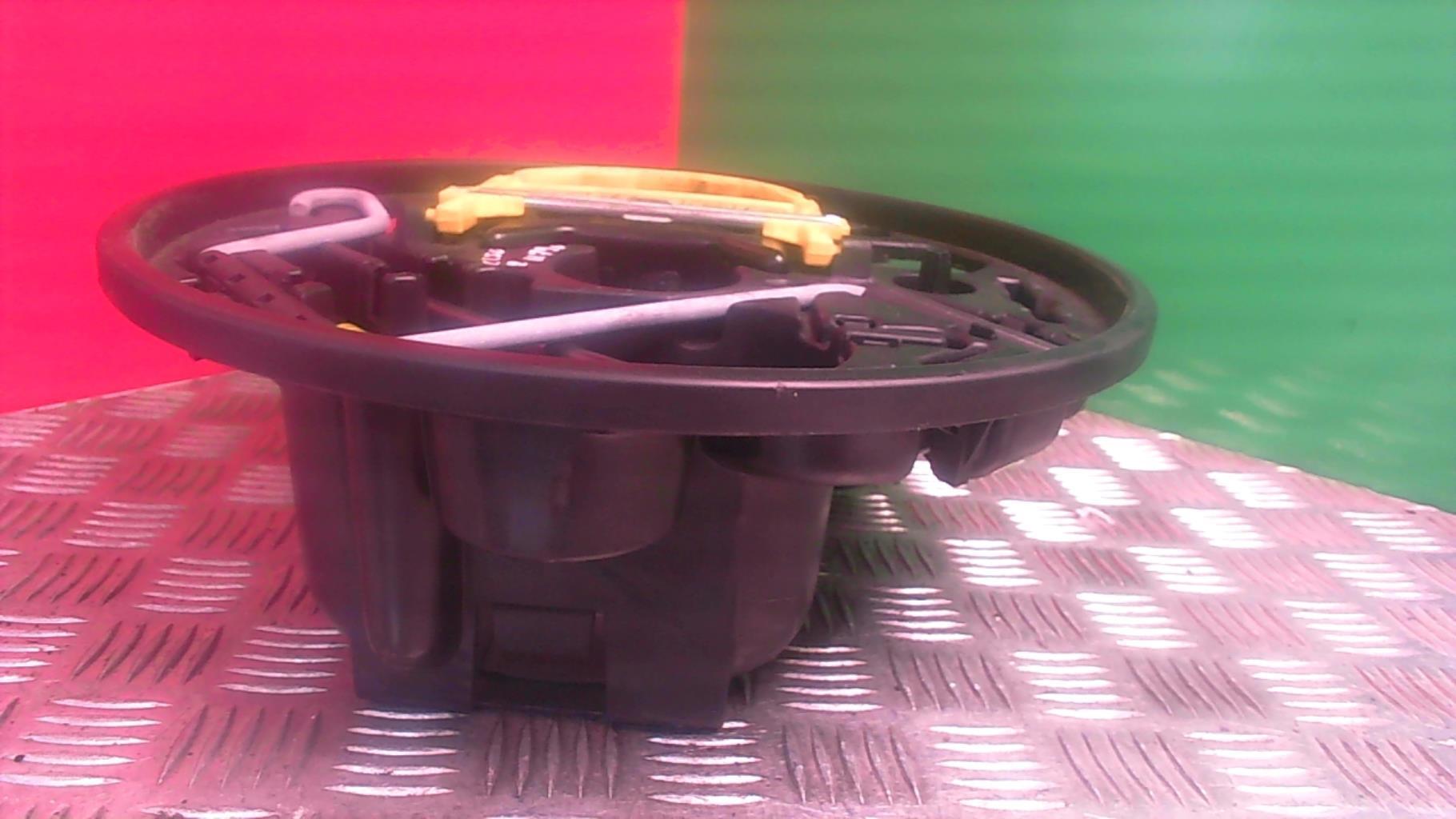 Cric (Ensemble depannage) RENAULT CLIO 2 PHASE 2 Diesel - 1