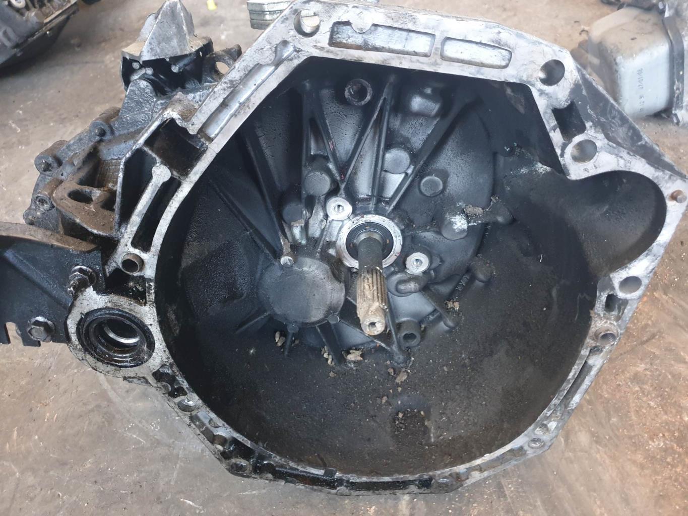 Boite de vitesses RENAULT CLIO 3 PHASE 1 Diesel - 1