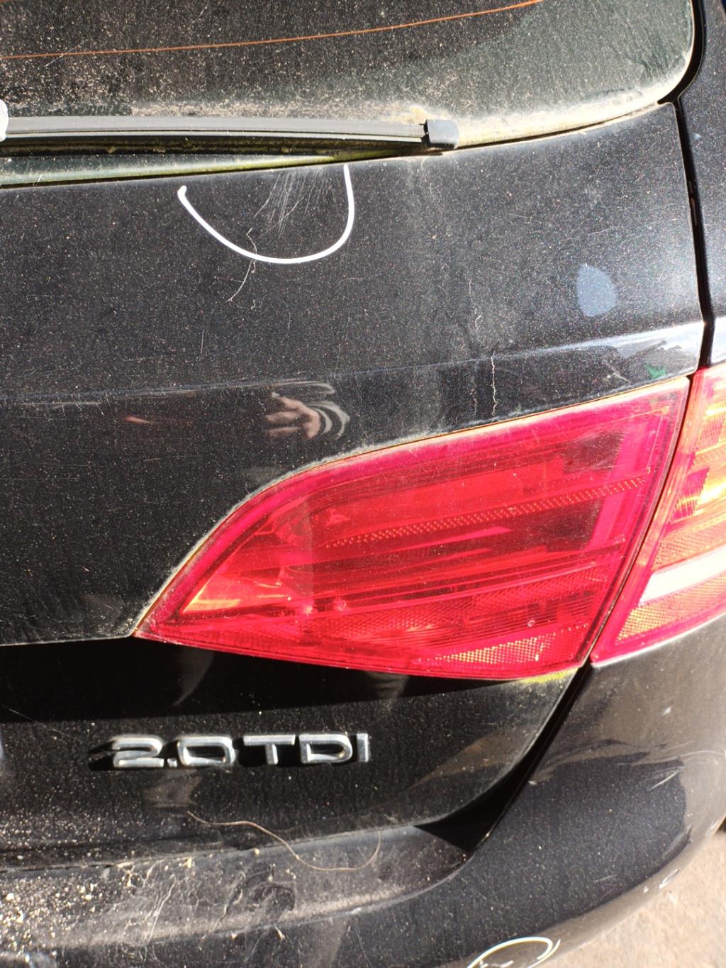 Feu arriere secondaire droit (feux) AUDI A4 3 AVANT PHASE 1 BREAK Diesel - 1