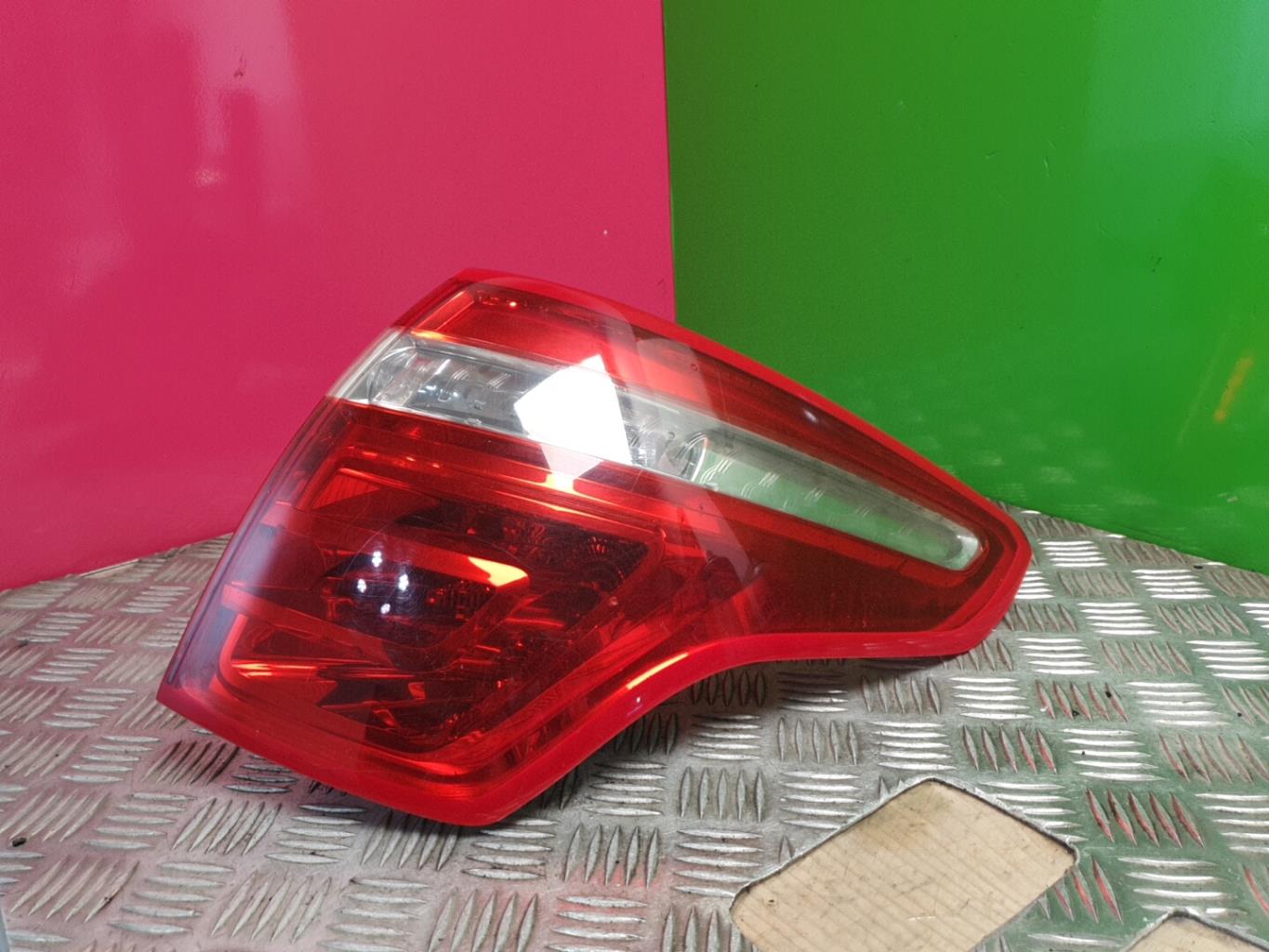 Fanale posteriore principale destro (luci) CITROEN C4 PICASSO 1 Diésel - 1