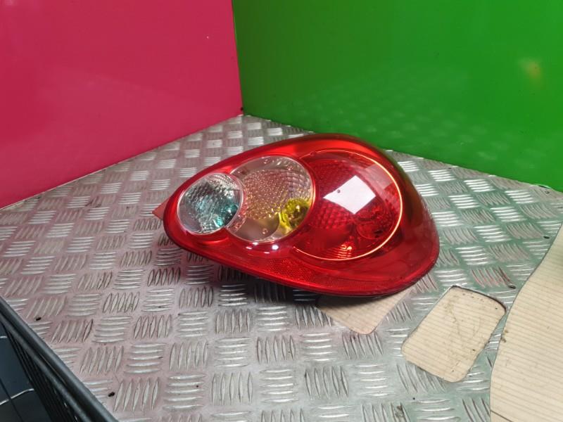 Fanale posteriore principale destro (luci) TOYOTA AYGO 1 PHASE 1 Gasolina - 1
