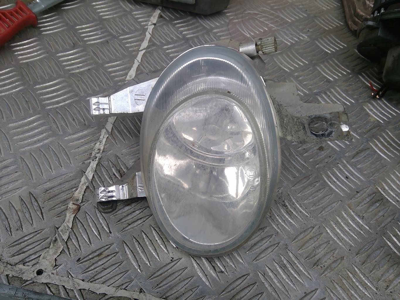 Fendinebbia sinistro (luce) PEUGEOT 206 PHASE 1 Gasolina - 1