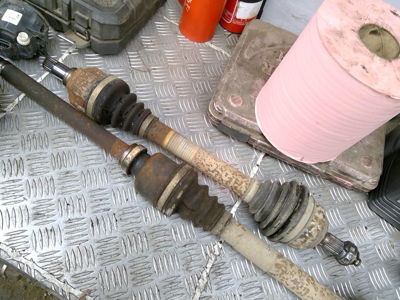 Giunto cardanico albero di trasmissione sinistro CITROEN C4 1 PHASE 2 COUPE Gasolina - 1