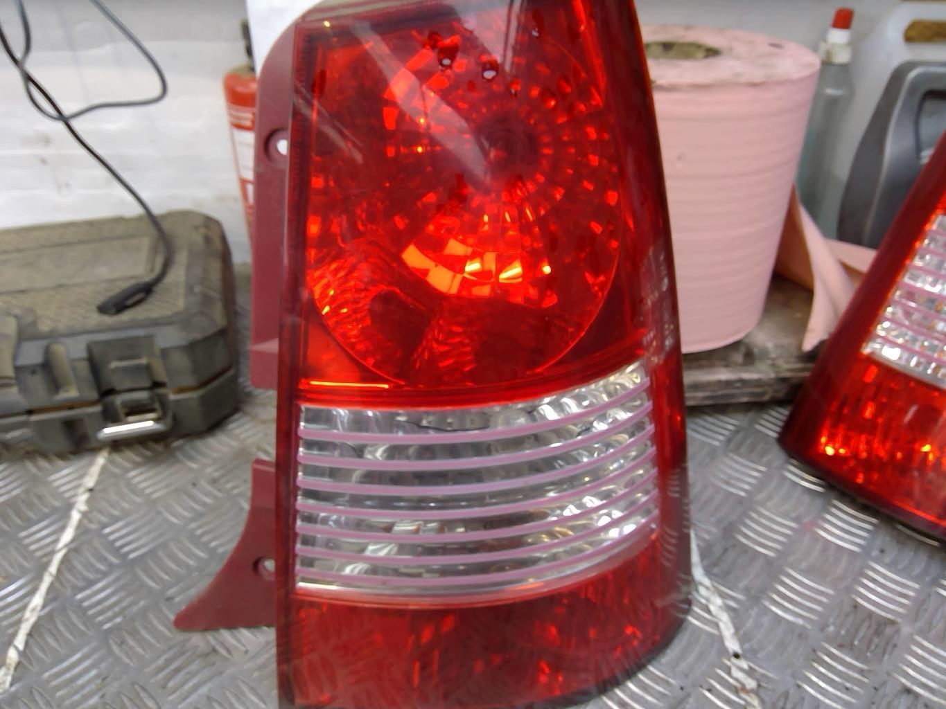 Fanale posteriore principale destro (luci) KIA PICANTO 1 PHASE 1 Gasolina - 1