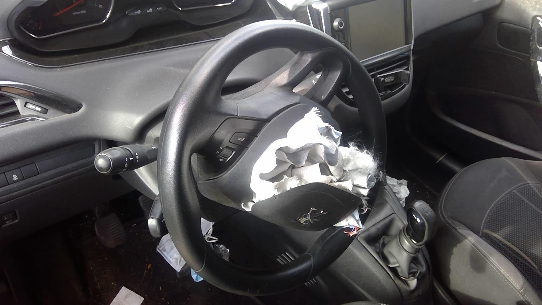 Volant PEUGEOT 208 1 PHASE 1 Diesel - 1