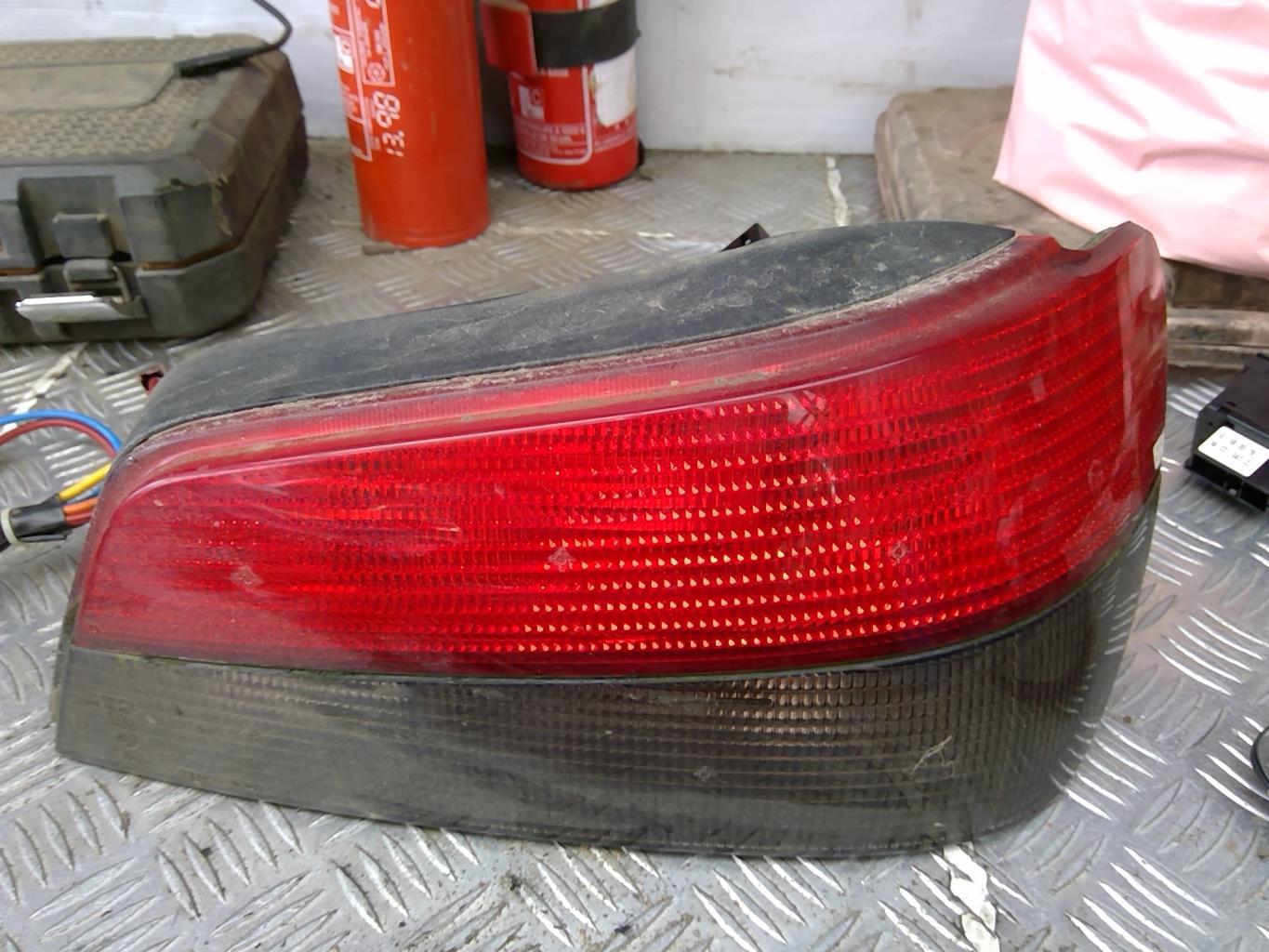 Fanale posteriore principale destro (luci) PEUGEOT 306 PHASE 2 Gasolina - 1