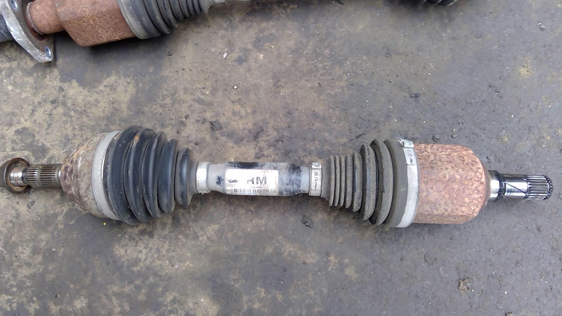 Giunto cardanico albero di trasmissione sinistro OPEL ZAFIRA B PHASE 1 Diésel - 1