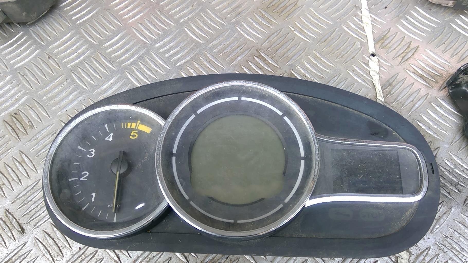 Compteur RENAULT MEGANE 3 PHASE 1 Diesel - 1