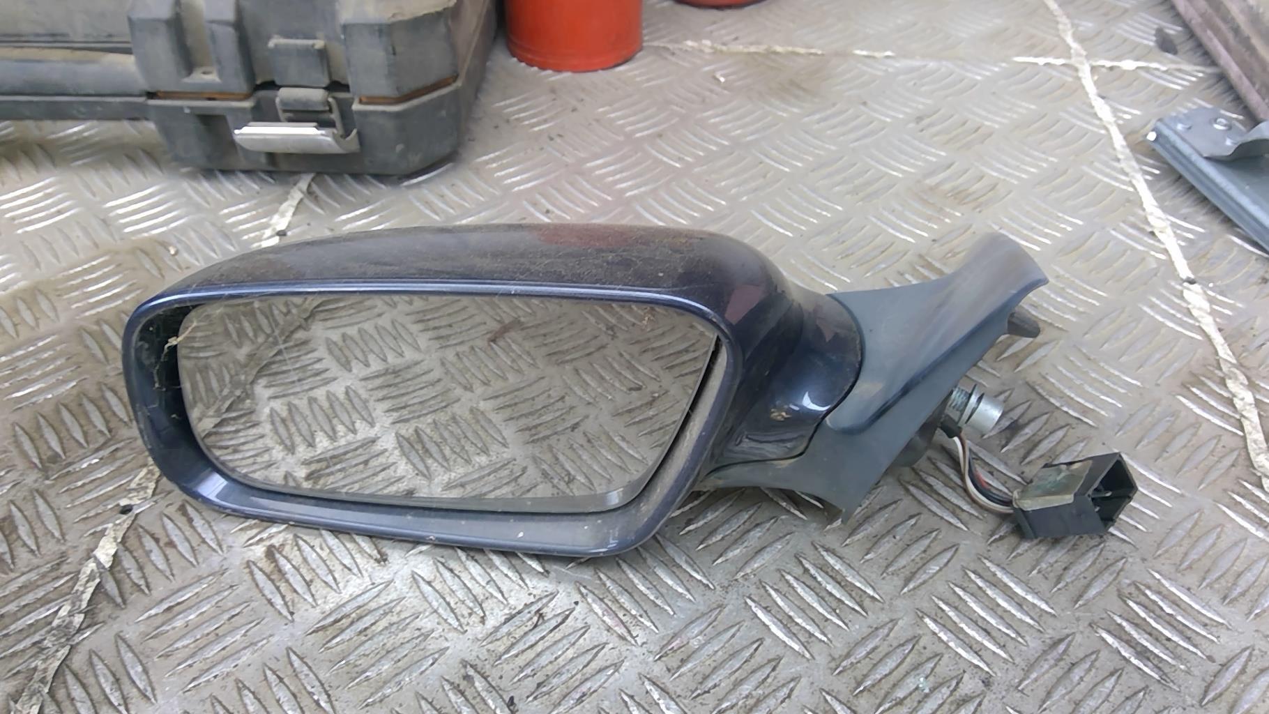 Retrovisor izquierdo AUDI A6 2 AVANT PHASE 1 BREAK Diésel - 1
