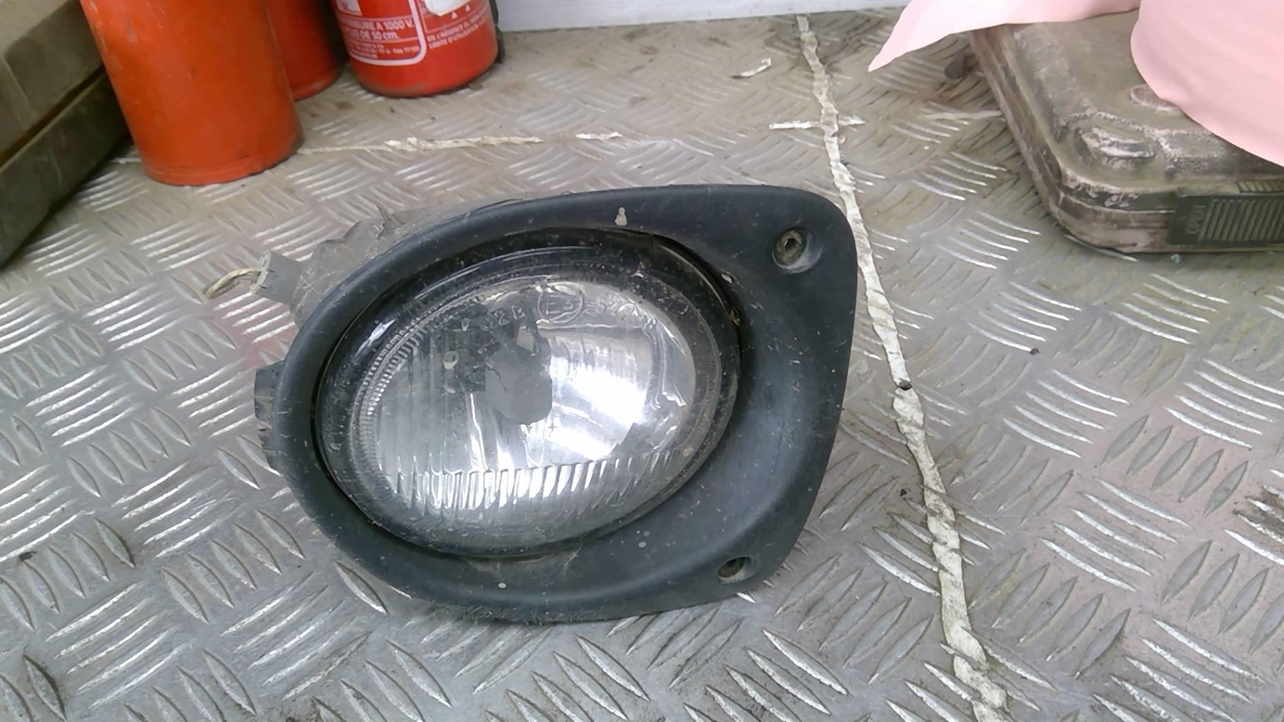 Fendinebbia destro (luci) RENAULT CLIO 2 PHASE 1 Diésel - 1