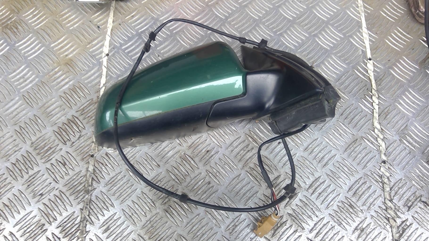 Retrovisor derecho AUDI A4 2 AVANT PHASE 1 BREAK Diésel - 1